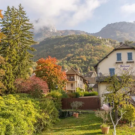 Le Port-plage Facing Beach, Lla Selections By Location Annecy *